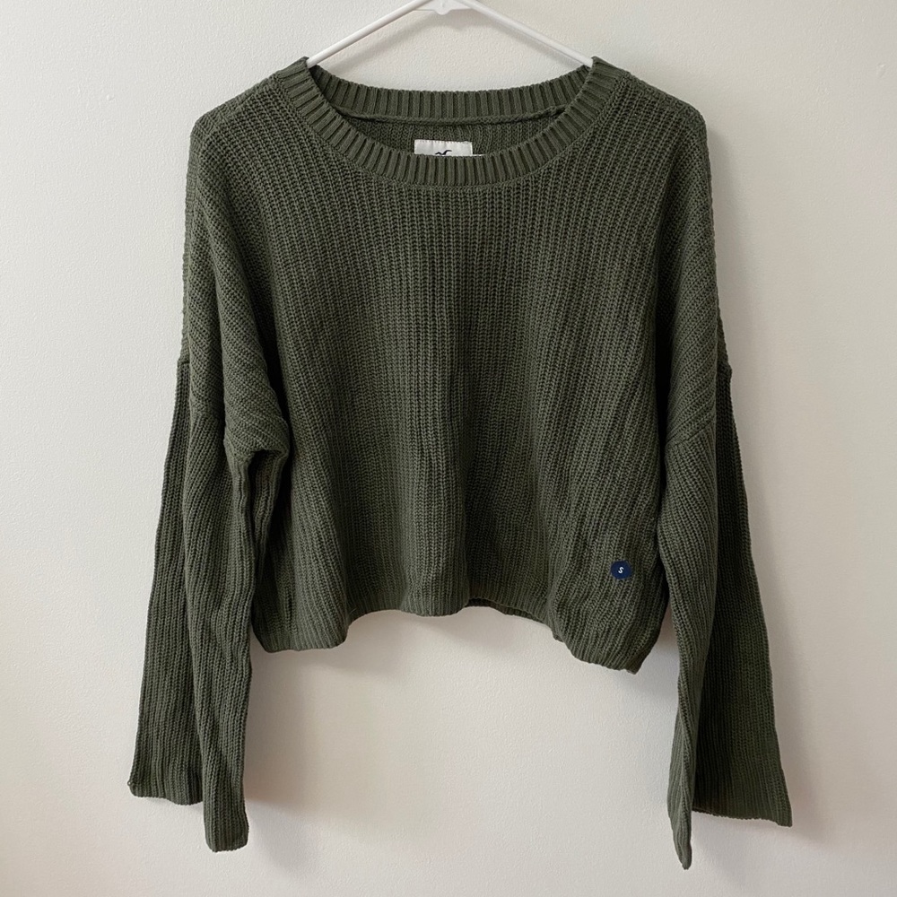 HOLLISTER ARMY GREEN KNIT SWEATER